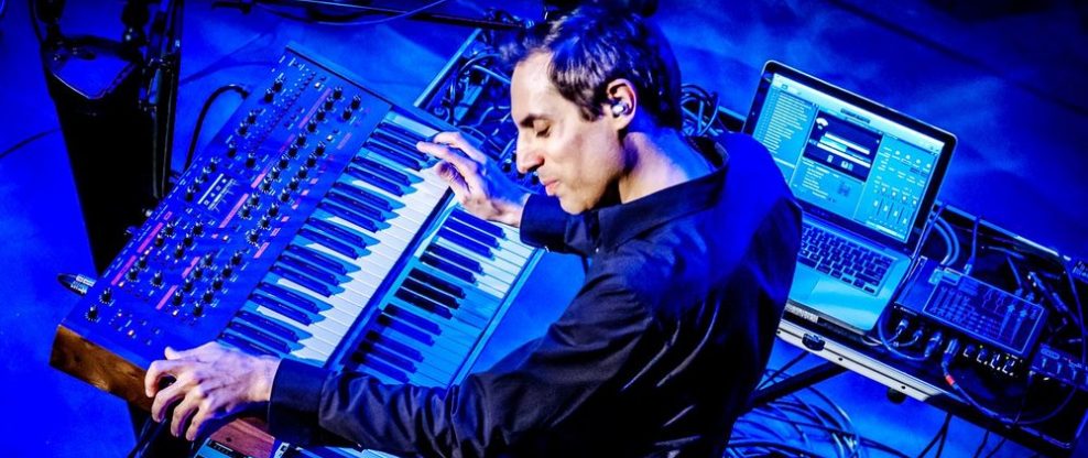 Kansas Announces The Addition of Acclaimed Keyboardist Tom Brislin