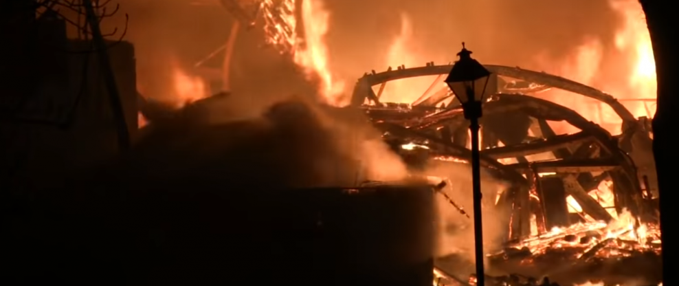 Stratford, Conn.'s Historic Shakespeare Theatre Burns Down