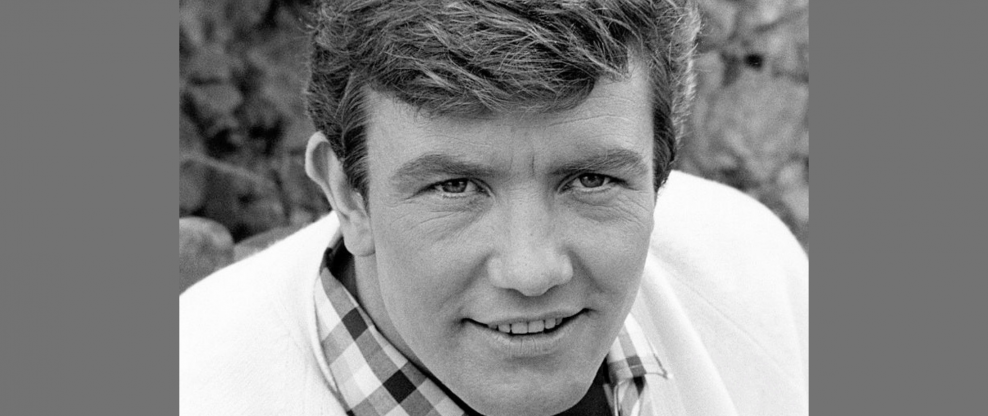 Albert Finney Dies