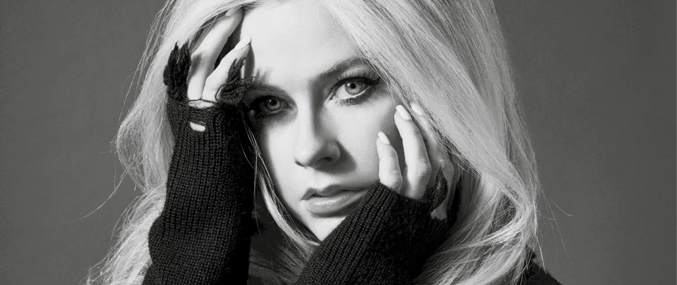 Avril Lavigne Announces ‘Head Above Water’ 2020 World Tour